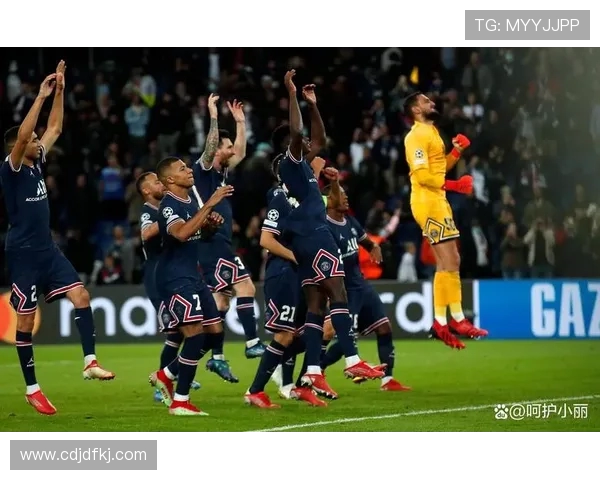 世俱杯激战德国队对决墨西哥队精彩瞬间回顾与分析 世俱杯激战德国队对决墨西哥队精彩瞬间回顾与分析