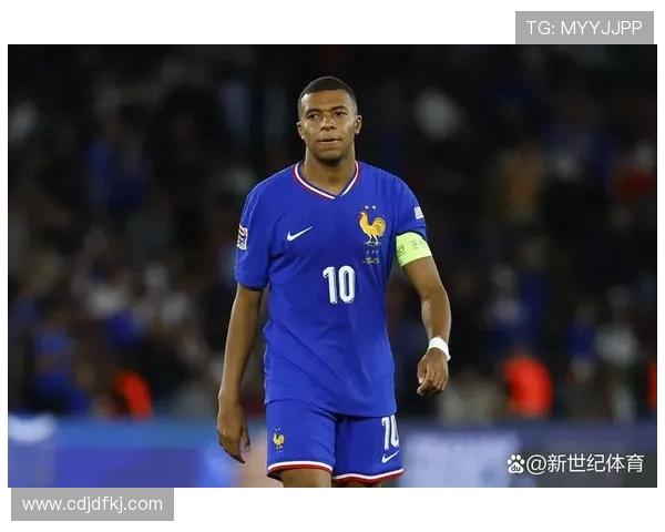 姆巴佩领衔法国队冲击世界杯冠军前景分析与个人表现回顾