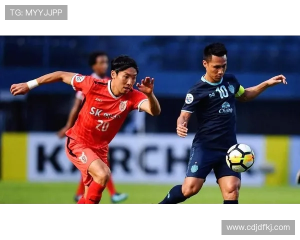 济州联队与水原城的激烈对决展现韩国足球的魅力与竞争力 济州联队与水原城的激烈对决展现韩国足球的魅力与竞争力