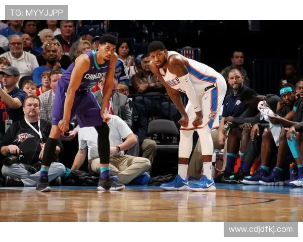 黄蜂与雷霆激战回顾全场精彩瞬间未删减版视频分享