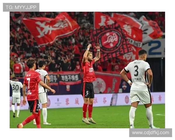 成都足球队荣登全国足球技术排行榜第4名引发热议 成都足球队荣登全国足球技术排行榜第4名引发热议